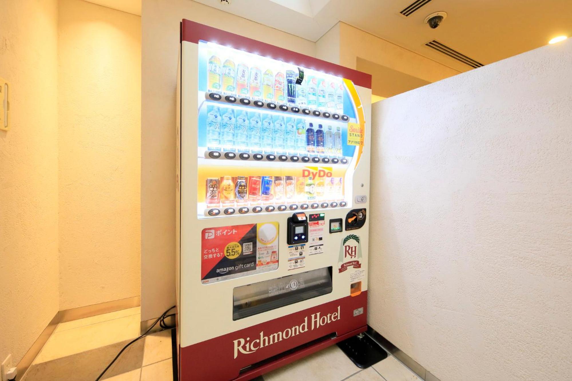 Richmond Hotel Tokyo Suidobashi Exterior photo